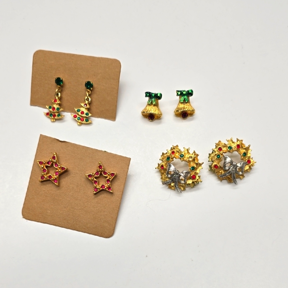 🔸️5/$25🔸️Lot Of Christmas Earrings